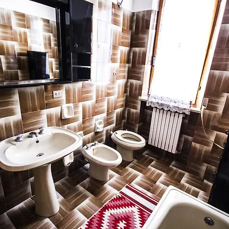 Le Stanze Di Rosa Πανσιόν Monsano