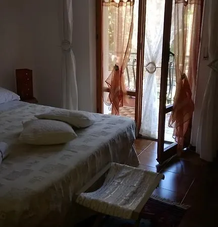 Le Stanze Di Rosa